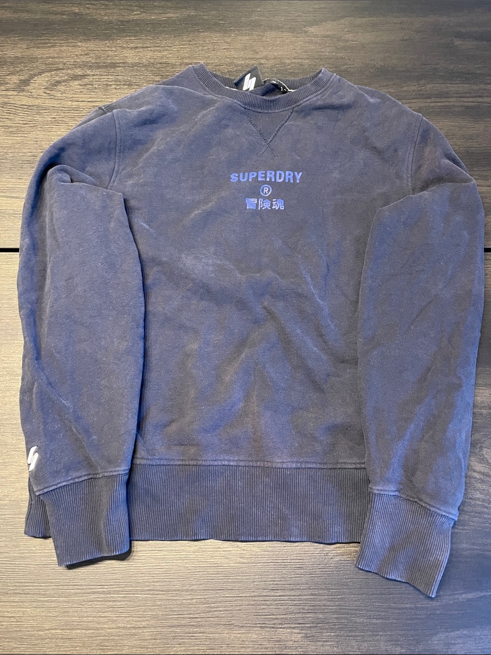 Vintage 2003 Superdry Men's Dark Navy Crewneck Sweatshirt with Logo